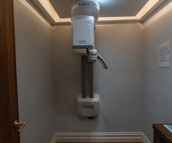 the-croft-dental-wilmslow-treatment-room-06